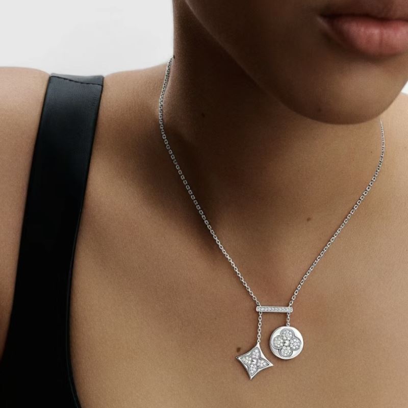 Louis Vuitton Necklaces